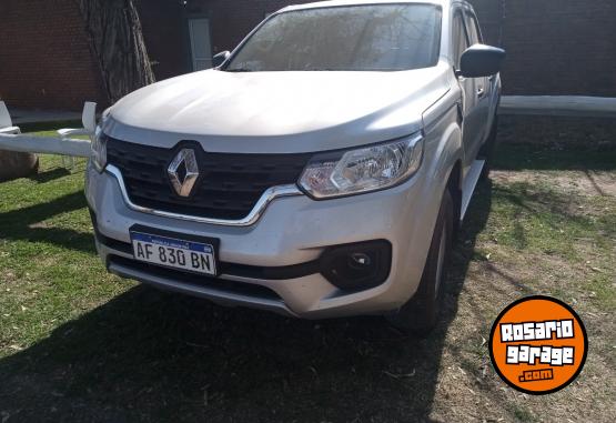 Camionetas - Renault Alaskan 2023 Diesel 48000Km - En Venta