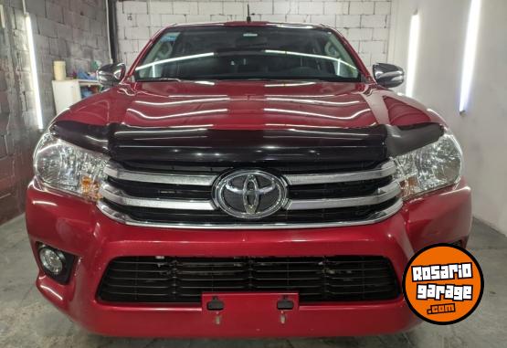 Camionetas - Toyota Hilux 2017 Diesel 180Km - En Venta