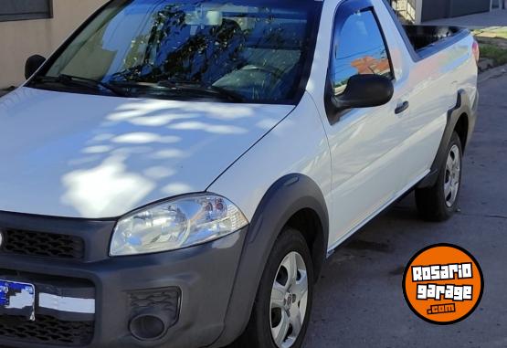 Utilitarios - Fiat Strada Working 2016 Nafta 154000Km - En Venta