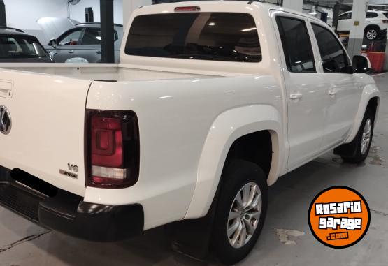 Camionetas - Volkswagen AMAROK V6 3.0 258CV 2022 Diesel 90000Km - En Venta