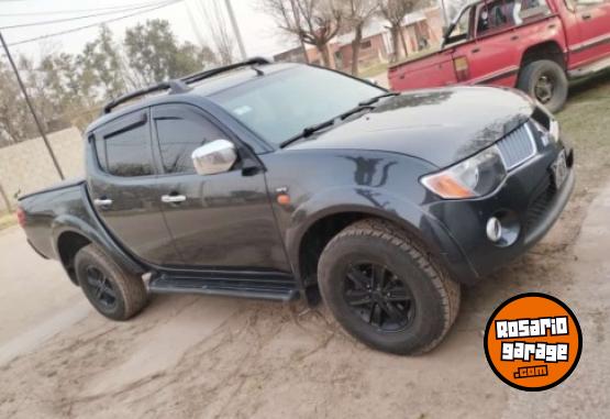 Camionetas - Mitsubishi L200 2011 Diesel 217000Km - En Venta