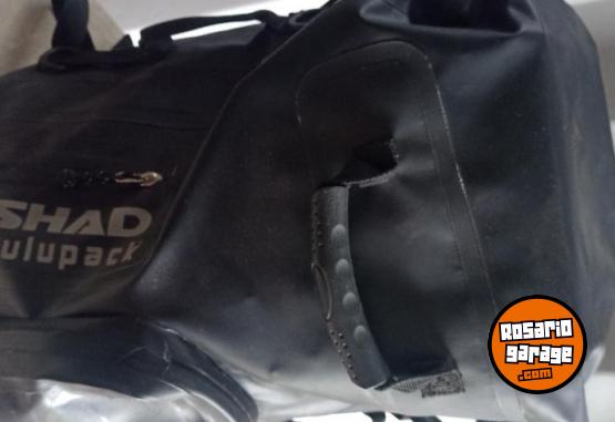 Accesorios para Motos - Mochila Shad Zulupack 35 litros - En Venta