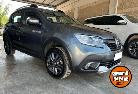 Autos - Renault Sandero Stepway 2022 Nafta 43000Km - En Venta