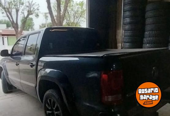 Camionetas - Volkswagen Amarok 2017 Diesel 180000Km - En Venta