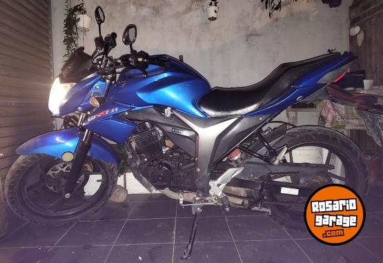 Motos - Suzuki Gixxer 2017 Nafta 20000Km - En Venta