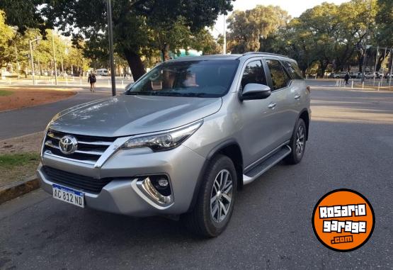 Camionetas - Toyota SW4 4X4 SRX 2.8 AT 7 ASIE 2019 Diesel 165000Km - En Venta