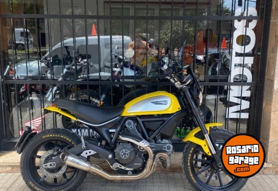 Motos - Ducati SCRAMBLER 800 ICON 2016 Nafta 22800Km - En Venta