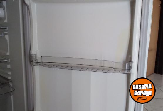 Hogar - Heladera con Freezer Gafa No Frost - En Venta