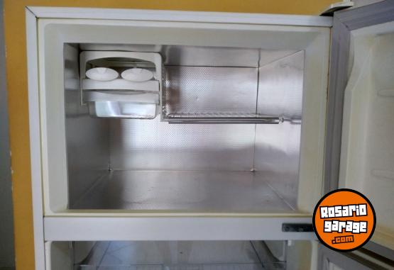 Hogar - Heladera con Freezer Gafa No Frost - En Venta