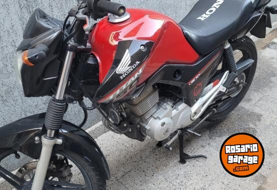 Motos - Honda New cg titan 2017 Nafta 43000Km - En Venta