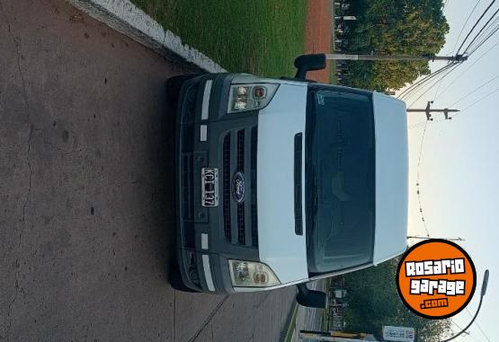 Utilitarios - Ford Transit furgn 2011 Diesel 117000Km - En Venta