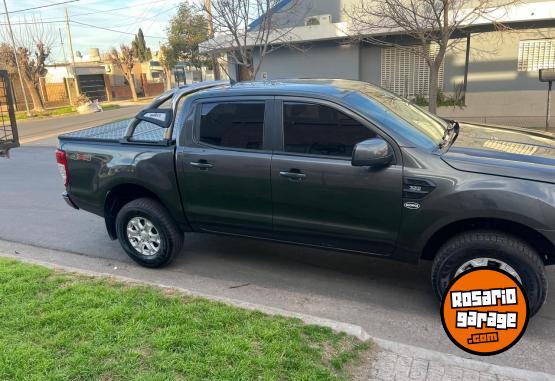 Camionetas - Ford Ranger 2023 Diesel 16000Km - En Venta