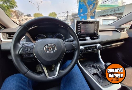 Camionetas - Toyota Rav4 Hybrid XLE 2020 Electrico / Hibrido 78000Km - En Venta