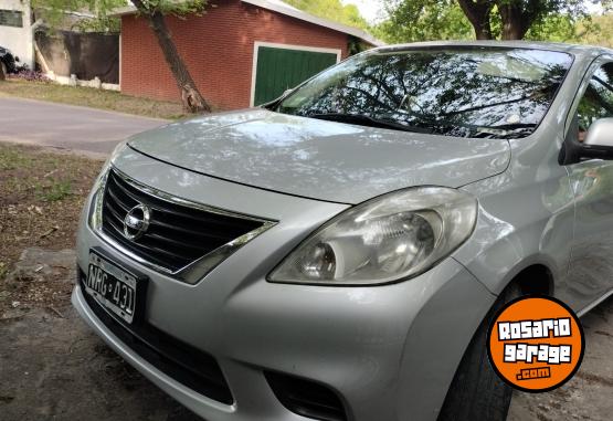 Autos - Nissan Visia  tes drive 2014 GNC 190000Km - En Venta