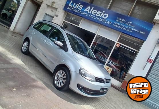 Autos - Volkswagen Suran Highline 2011 Nafta 120000Km - En Venta