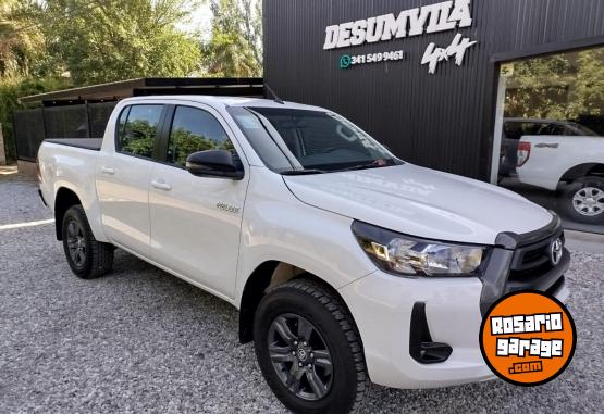 Camionetas - Toyota HILUX SR AT 0KM 2024 Diesel 0Km - En Venta