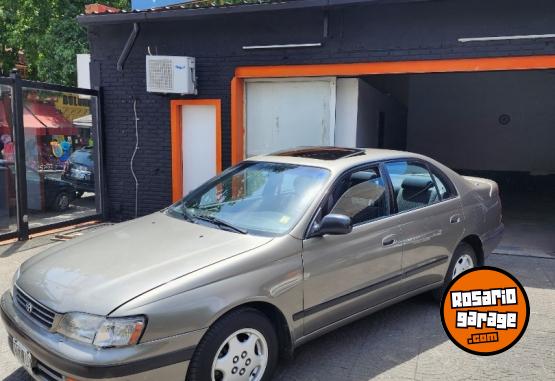 Autos - Toyota Corona 1996 Nafta 148000Km - En Venta