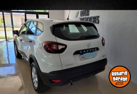 Autos - Renault CAPTUR LIFE 2018 Nafta 66000Km - En Venta