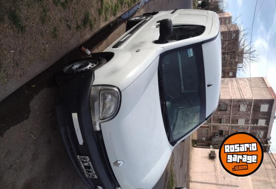 Utilitarios - Renault Kangoo 2007 Diesel 180000Km - En Venta