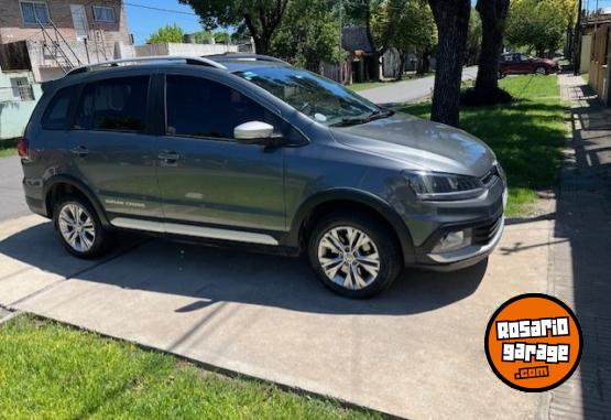 Autos - Volkswagen Suran Cross 1.6 MSI 16 V 2017 Nafta 70000Km - En Venta