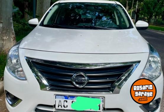 Autos - Nissan VERSA ADVANCE 2018 Nafta 99700Km - En Venta