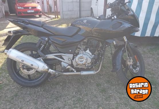 Motos - Bajaj Rouser 2012 Nafta 25000Km - En Venta