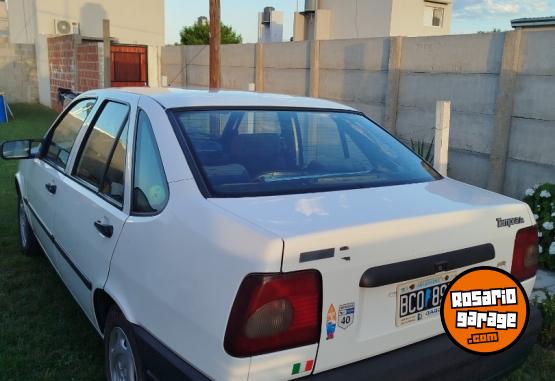 Autos - Fiat Tempra 1996 GNC 200000Km - En Venta