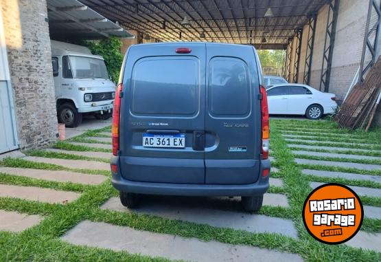 Utilitarios - Renault Kangoo 2018 Nafta 115000Km - En Venta