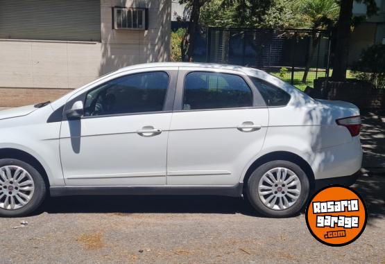 Autos - Fiat Grand Siena 2016 GNC 134000Km - En Venta