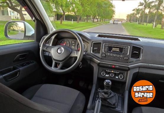 Camionetas - Volkswagen Amarok 2017 Diesel 120000Km - En Venta