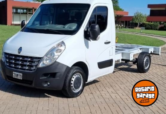 Utilitarios - Renault Master chasis 2013 Diesel 201000Km - En Venta