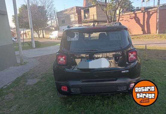 Camionetas - Jeep Renegade longitude 2018 Nafta 80000Km - En Venta