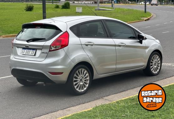 Autos - Ford Fiesta 2016 Nafta 84000Km - En Venta