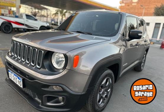 Camionetas - Jeep RENEGADE 2017 Nafta 113000Km - En Venta