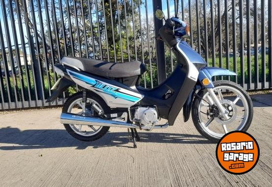 Motos - Motomel Blizt 2023 Nafta 3500Km - En Venta