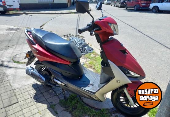 Motos - Zanella Styler 2019 Nafta 4800Km - En Venta