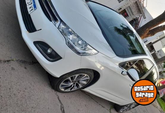 Autos - Citroen C4 lounge 2016 Nafta 67000Km - En Venta