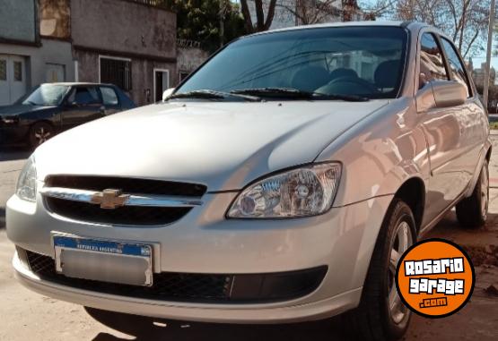 Autos - Chevrolet Classic 2016 Nafta 97000Km - En Venta