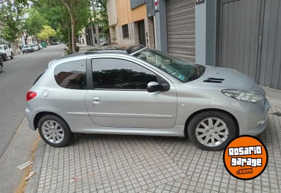 Autos - Peugeot 207 2011 Nafta 69000Km - En Venta