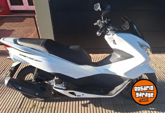 Motos - Honda Pcx 150 2016 Nafta 6000Km - En Venta