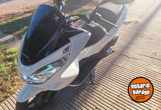 Motos - Honda Pcx 150 2016 Nafta 6000Km - En Venta