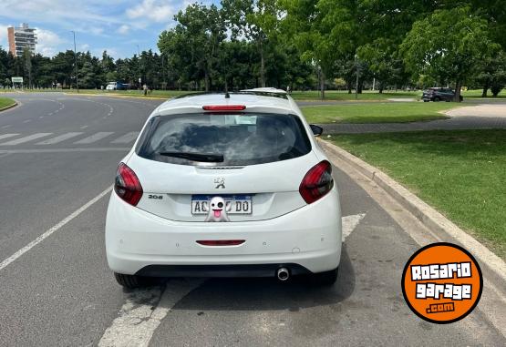 Autos - Peugeot 208 feline 2018 Nafta 75000Km - En Venta