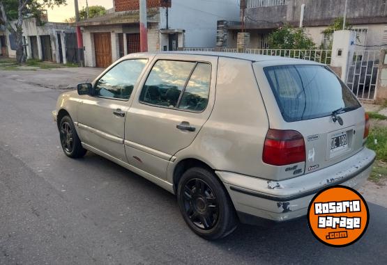 Autos - Volkswagen Golf 1998 GNC 225050Km - En Venta