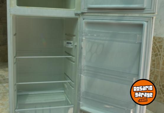 Hogar - heladera con freezer - En Venta