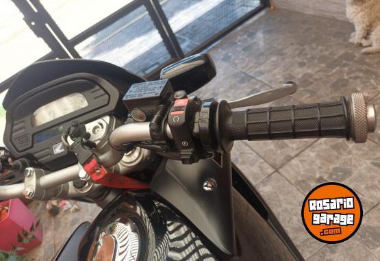 Motos - Honda Falcon 400 2014 Nafta 32000Km - En Venta