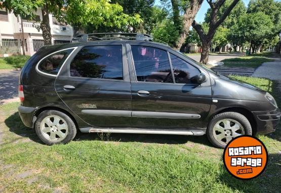 Autos - Renault Scenic Sportway 2009 Nafta 300000Km - En Venta