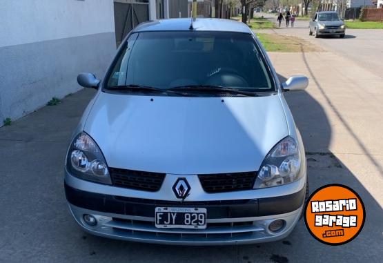 Autos - Renault Clio 2006 Nafta 200000Km - En Venta