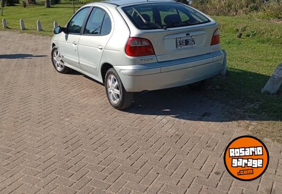 Autos - Renault Mgane 2005 Diesel 187000Km - En Venta