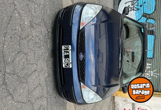 Autos - Ford Focus ambiente 2007 Nafta 178000Km - En Venta