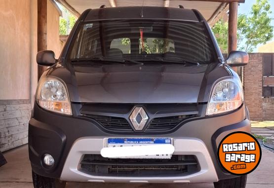 Utilitarios - Renault Kangoo Sportway 2016 Nafta 115000Km - En Venta